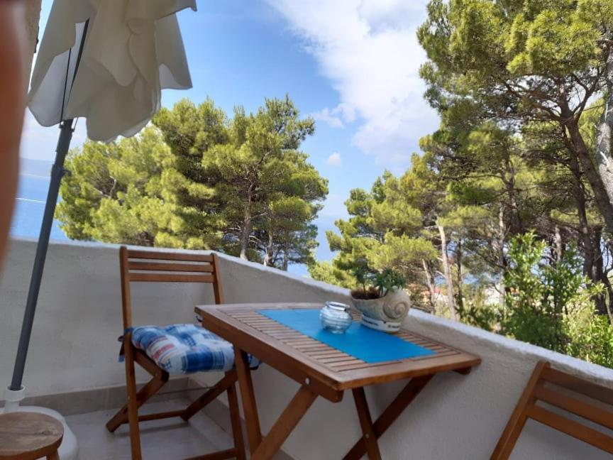 Peace And Quiet Apartment In Brela, Croatia Εξωτερικό φωτογραφία